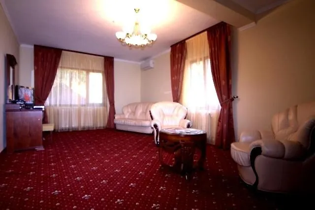 Duet Hotel